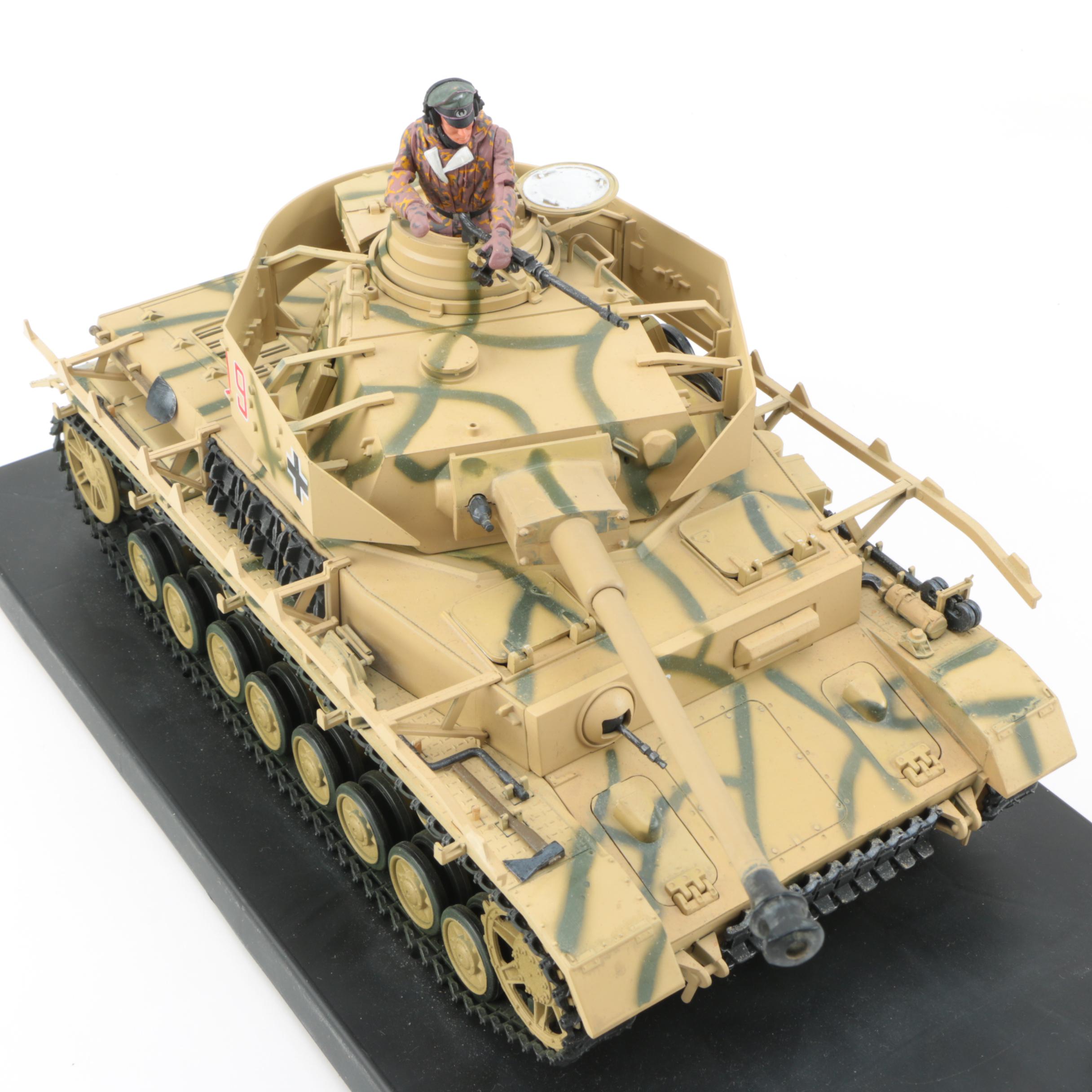 21st Century Toys 1:18 Scale WWII German Panzer Tank