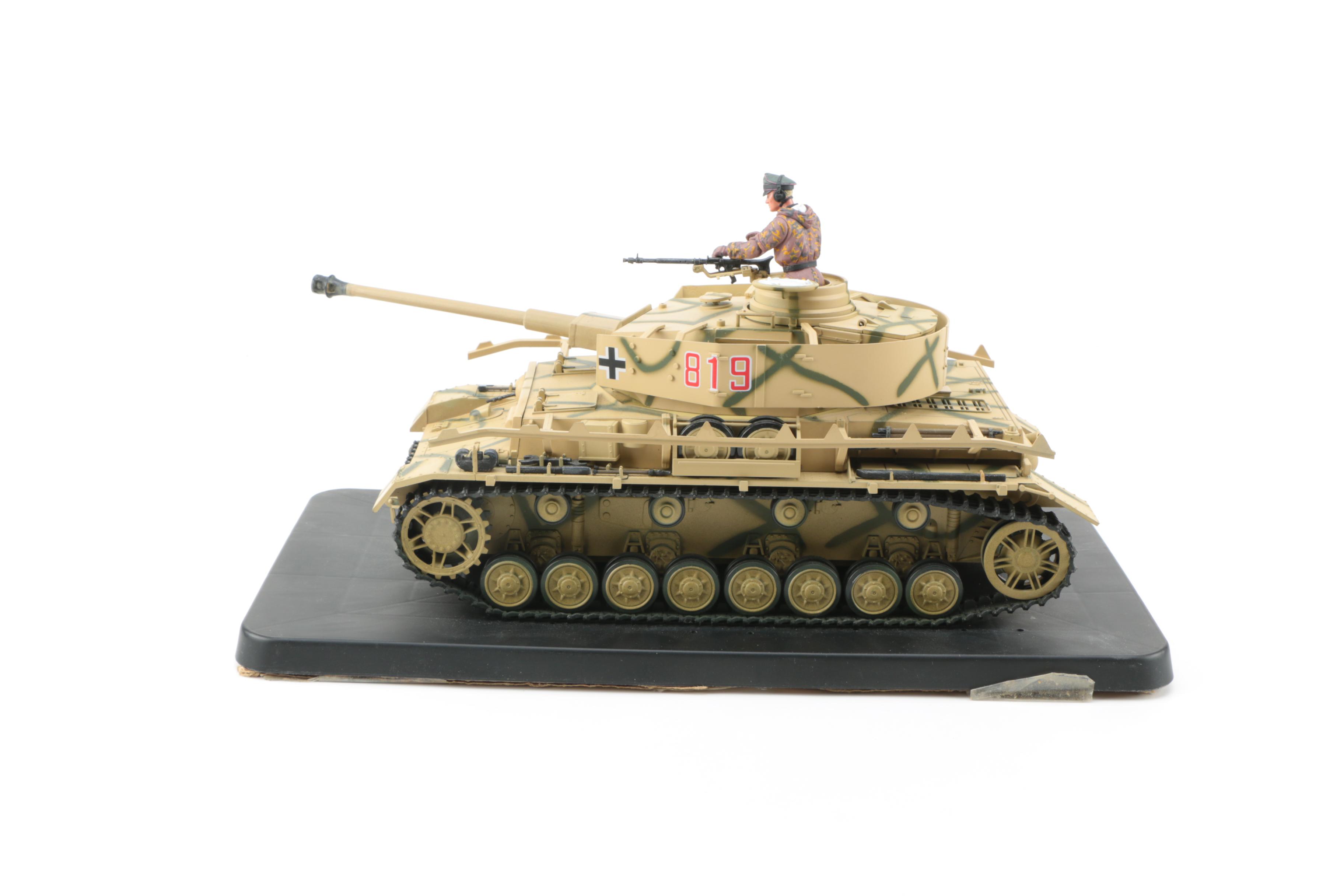 21st Century Toys 1:18 Scale WWII German Panzer Tank