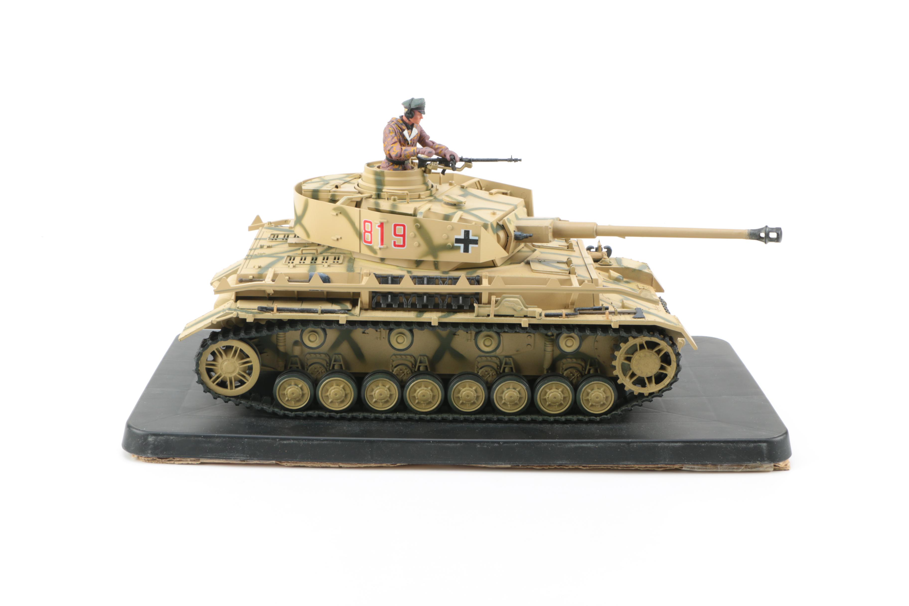 21st Century Toys 1:18 Scale WWII German Panzer Tank