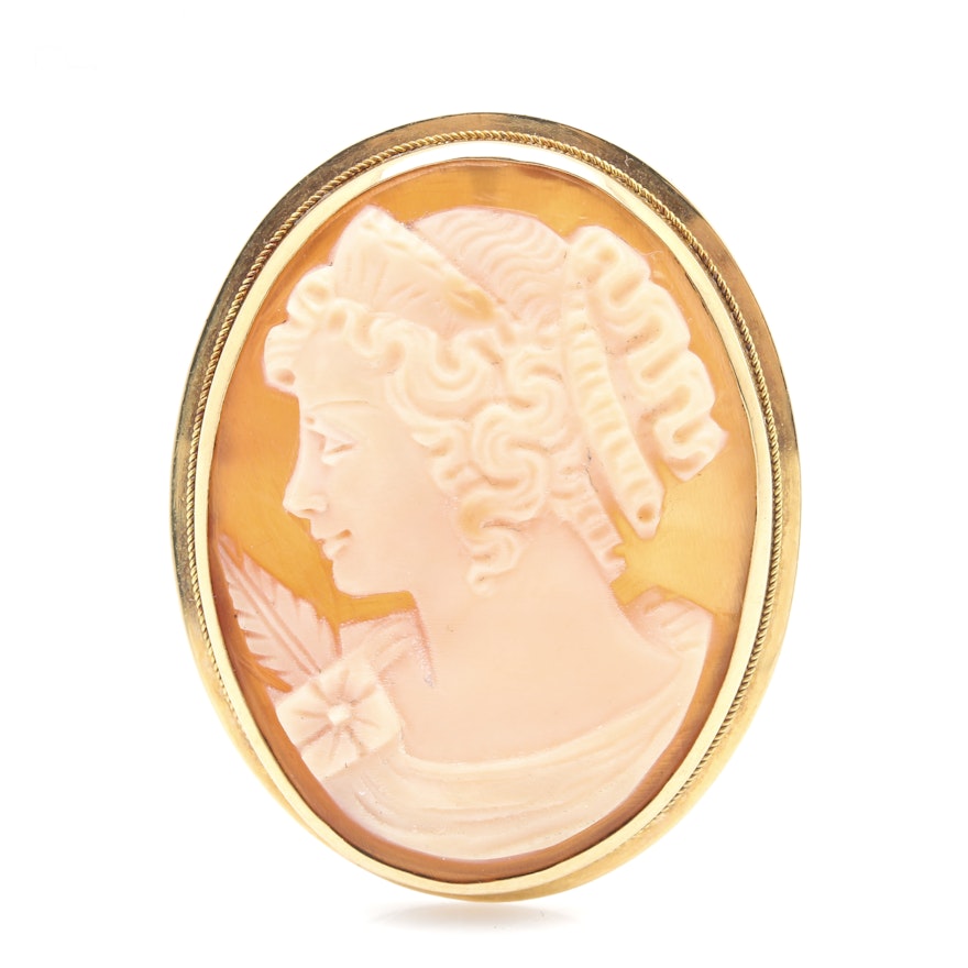 18K Yellow Gold Carved Shell Cameo Brooch