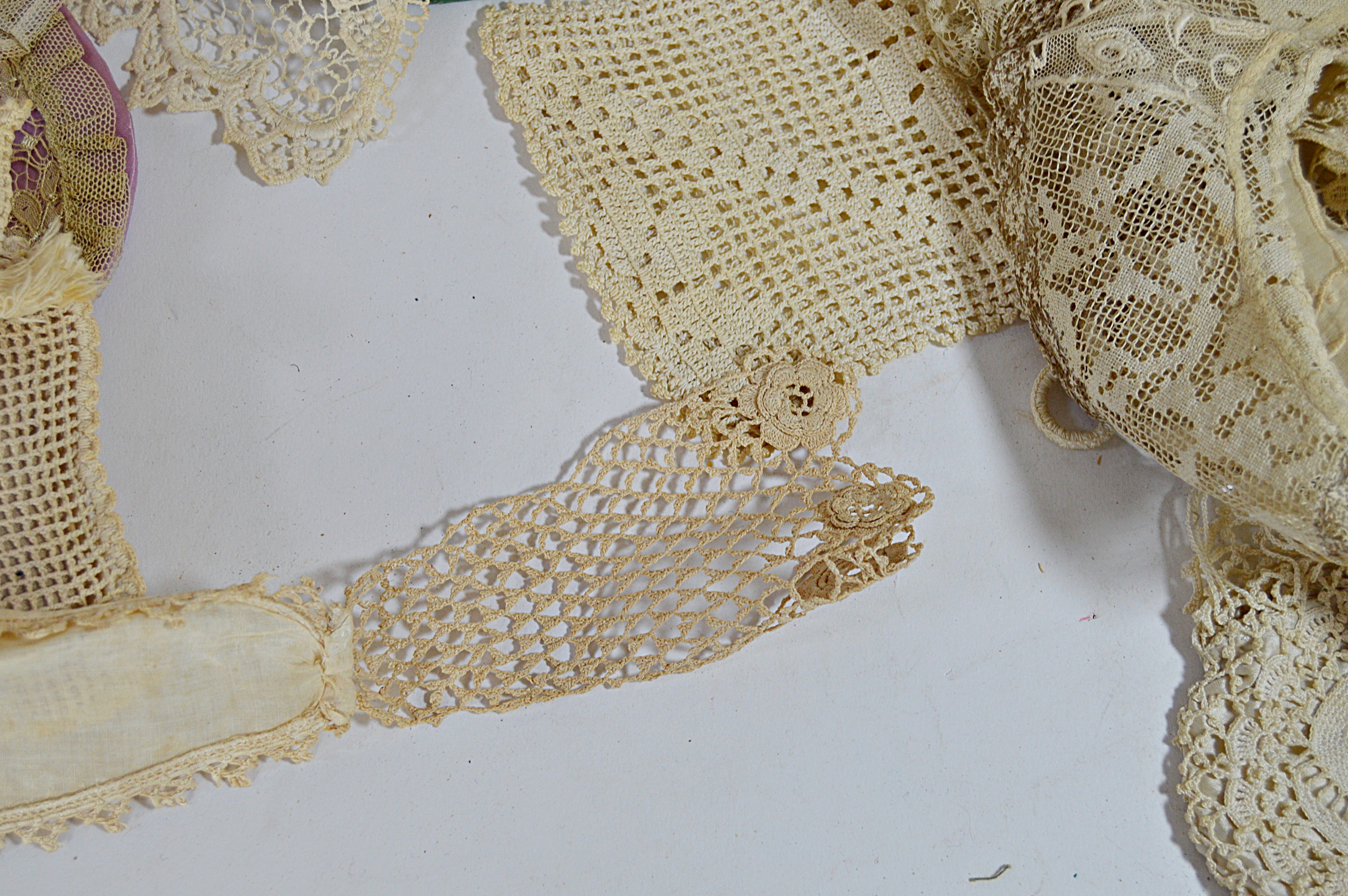 Antique Lace Collars, Blouse, Accessories, Hand Painted Hat Stand