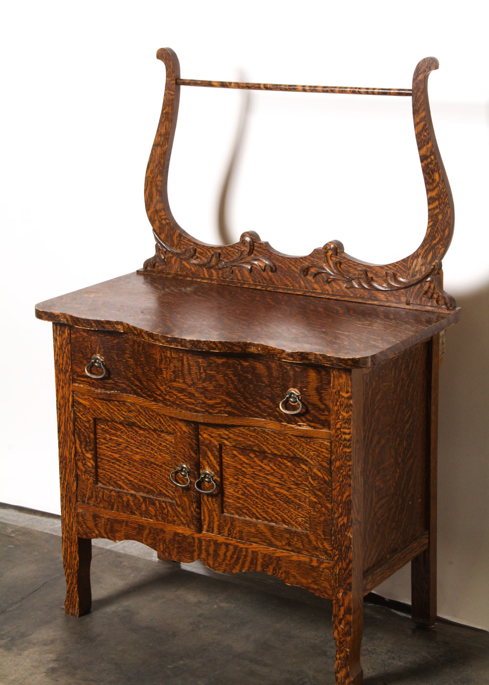 Vintage Victorian Style Faux Tiger Oak Wash Stand with Towel Bar