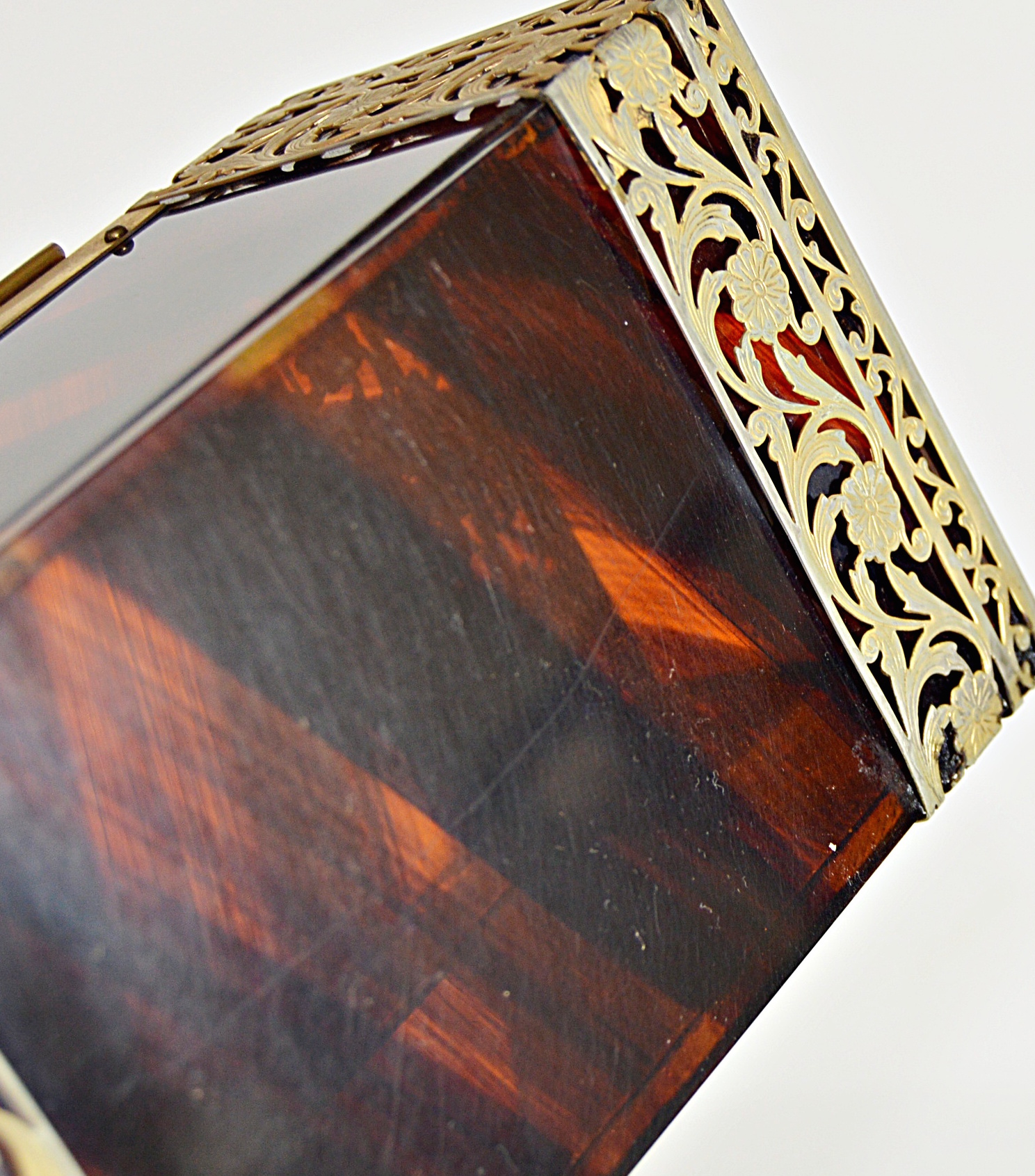 Mid Century Tyrolean Faux Tortoiseshell Lucite Box Purse