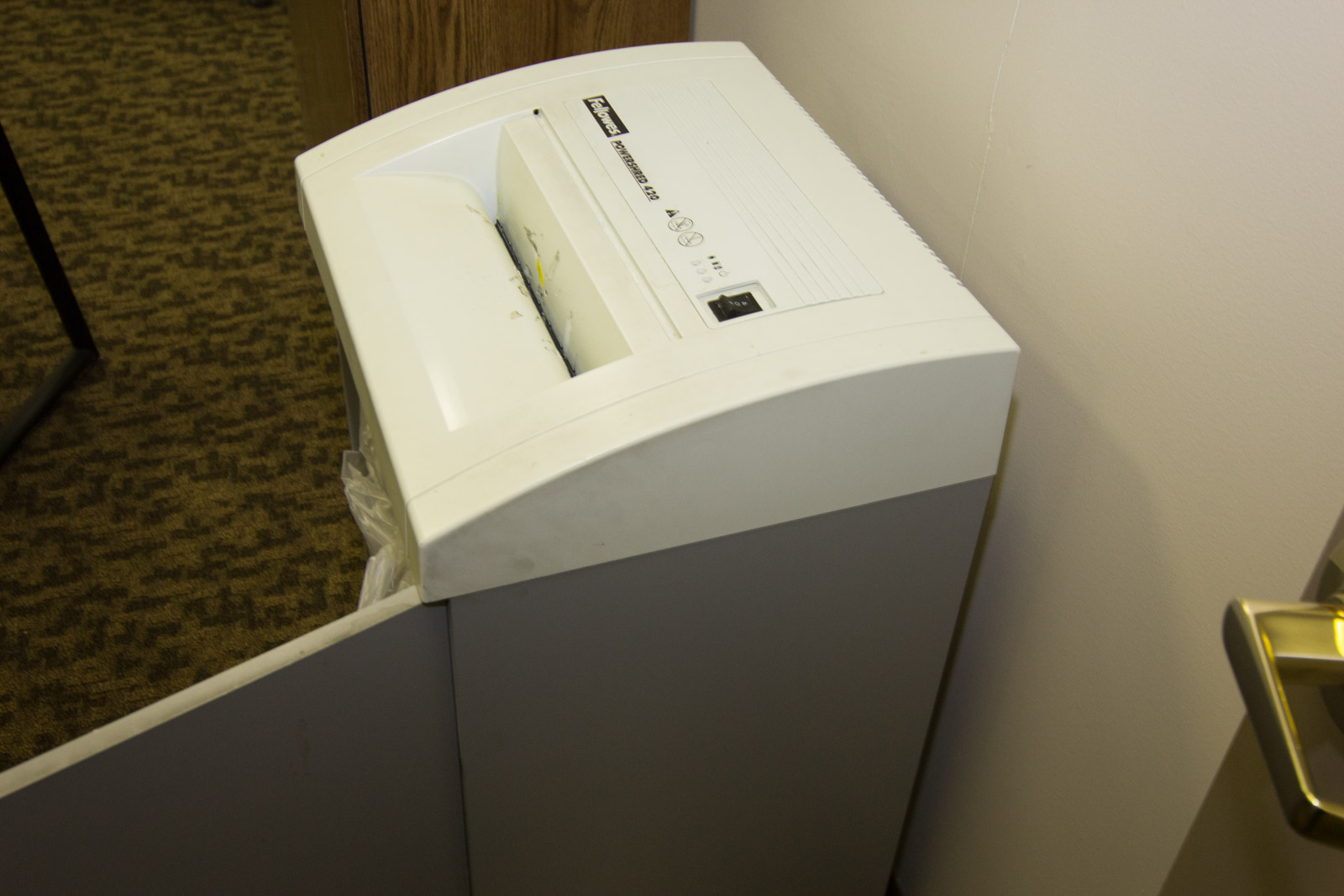 Fellowes Powershred 420 Document Shredder
