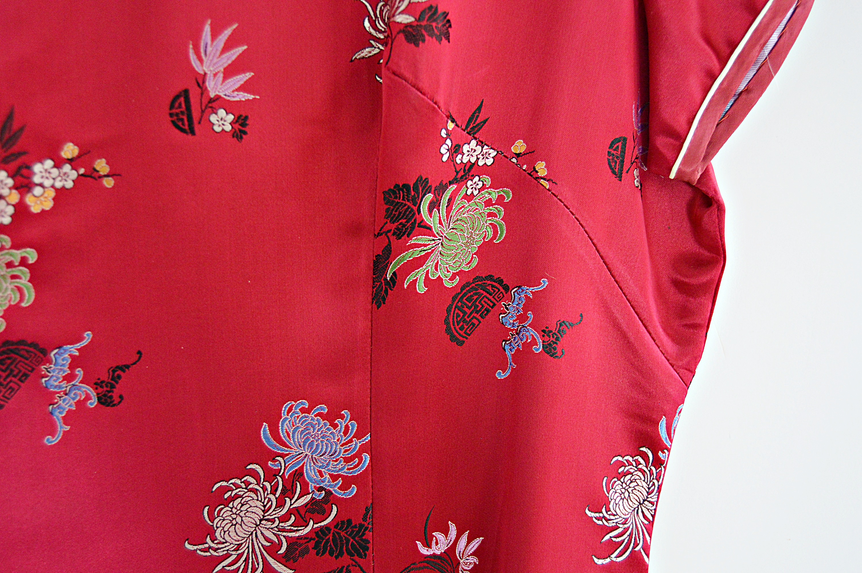 Vintage Chinese Silk Satin Cheongsam