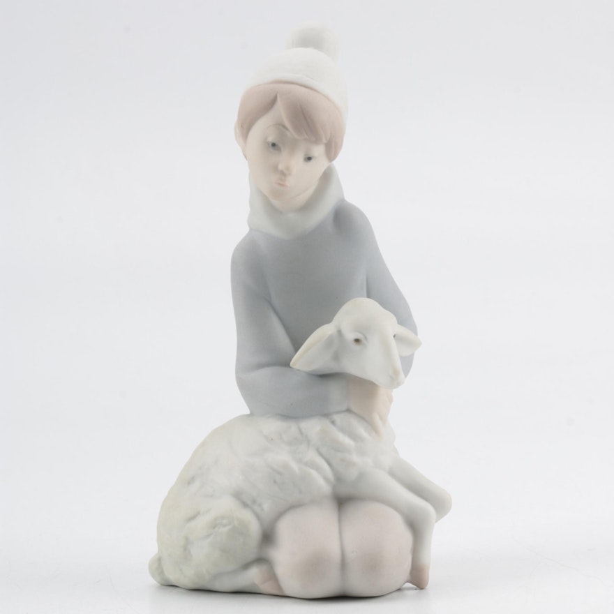 Lladró "Girl With Sheep" Retired Figurine