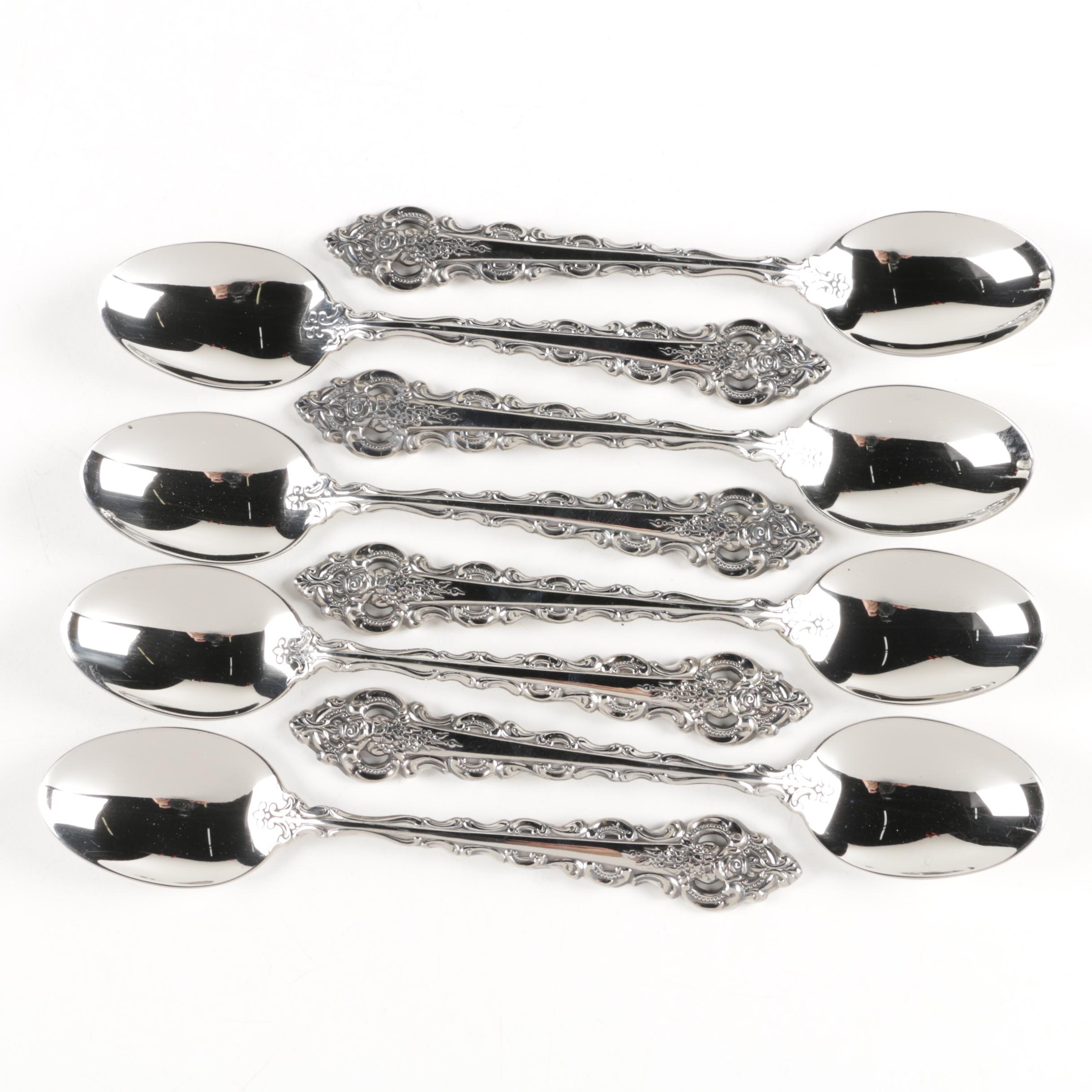 Oneida Stainless Steel Baroque Style Flatware Set