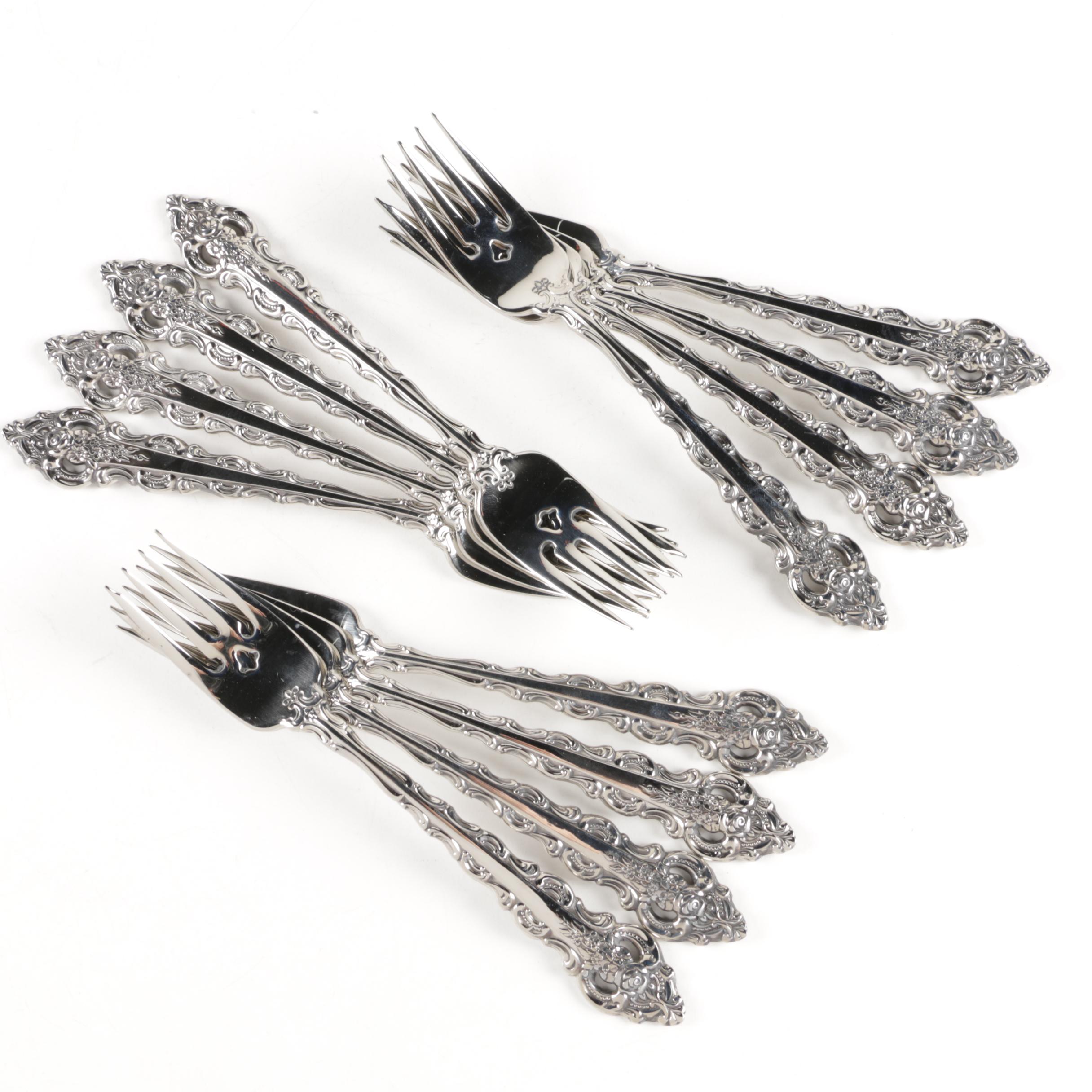 Oneida Stainless Steel Baroque Style Flatware Set