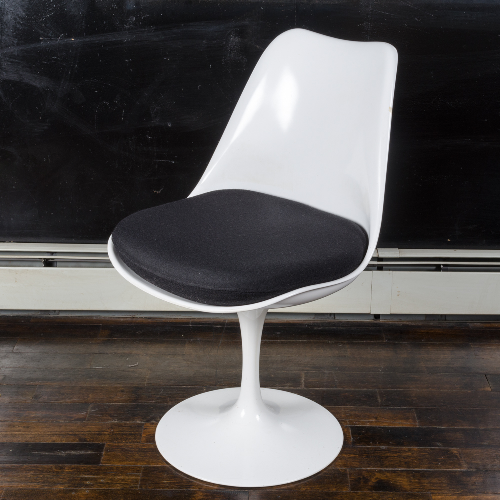 Mid Century Modern "Tulip" Armless Chair by Saarinen for Knoll