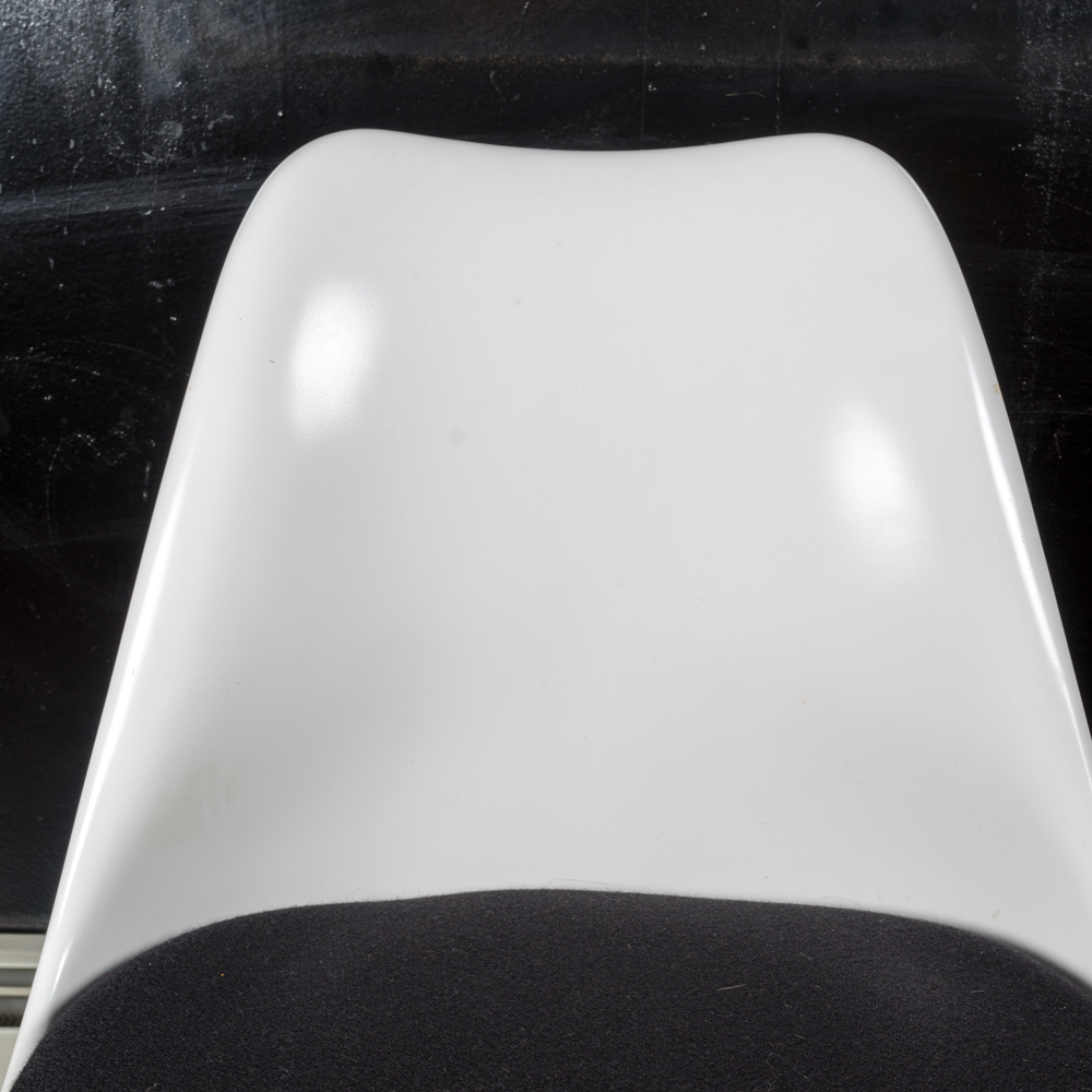 Mid Century Modern "Tulip" Armless Chair by Saarinen for Knoll