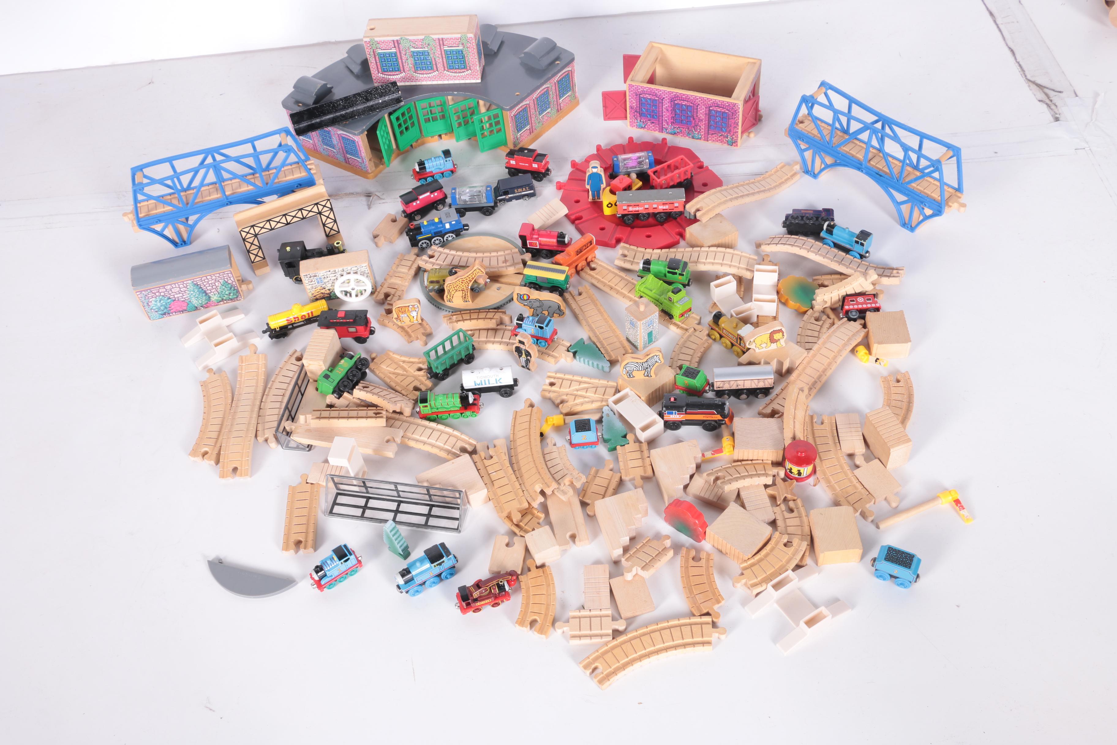 "Thomas the Tank Engine" Toy Set