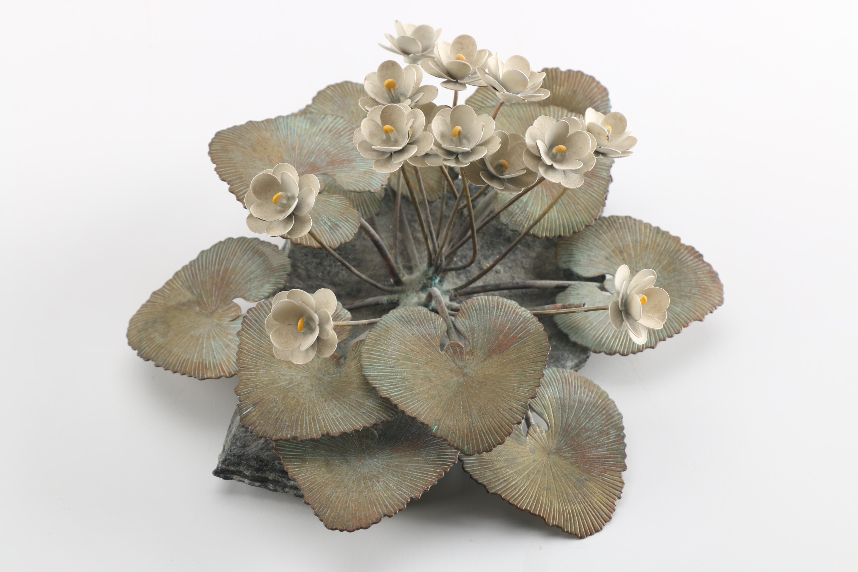 Assorted Vanity Décor