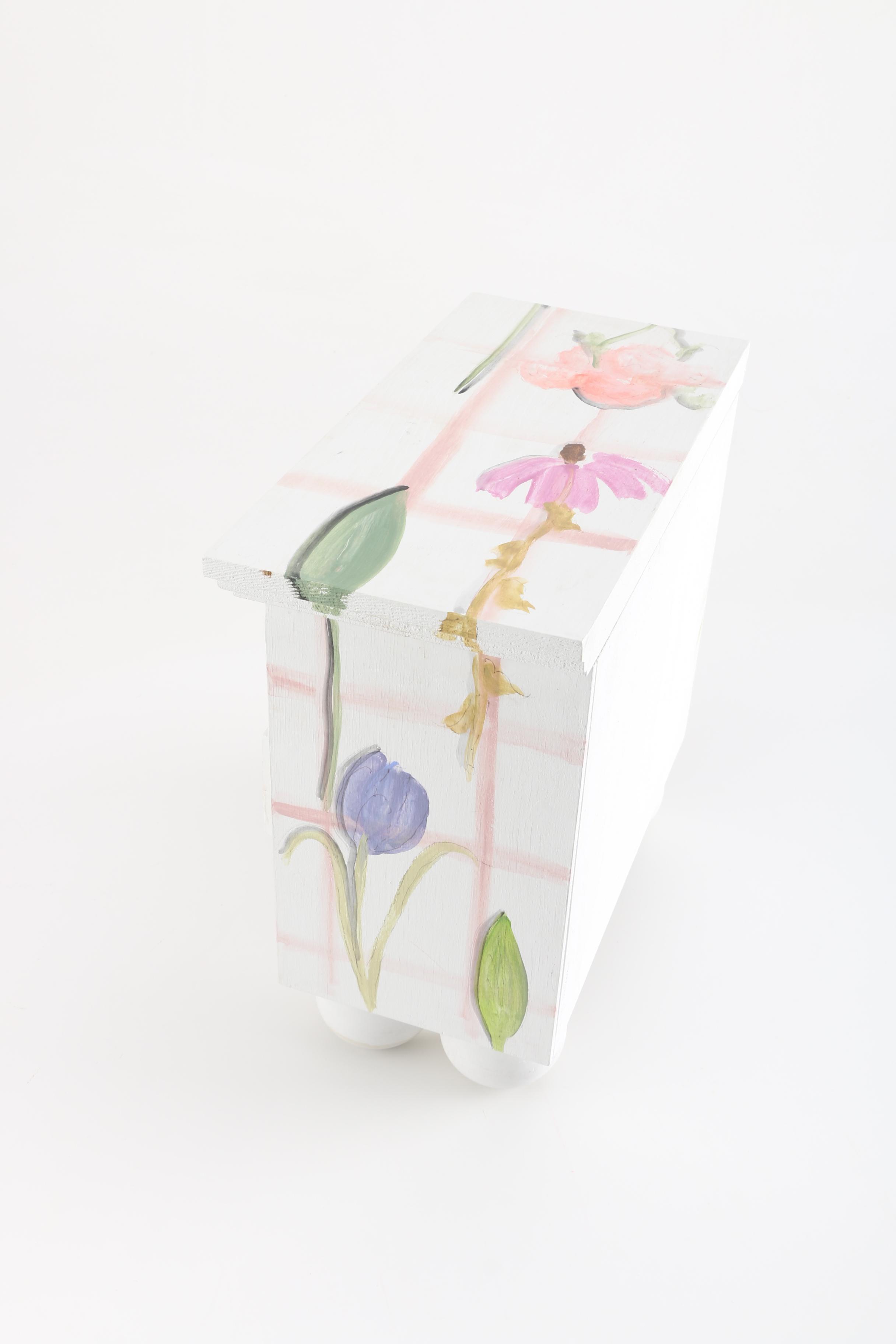 Assorted Vanity Décor