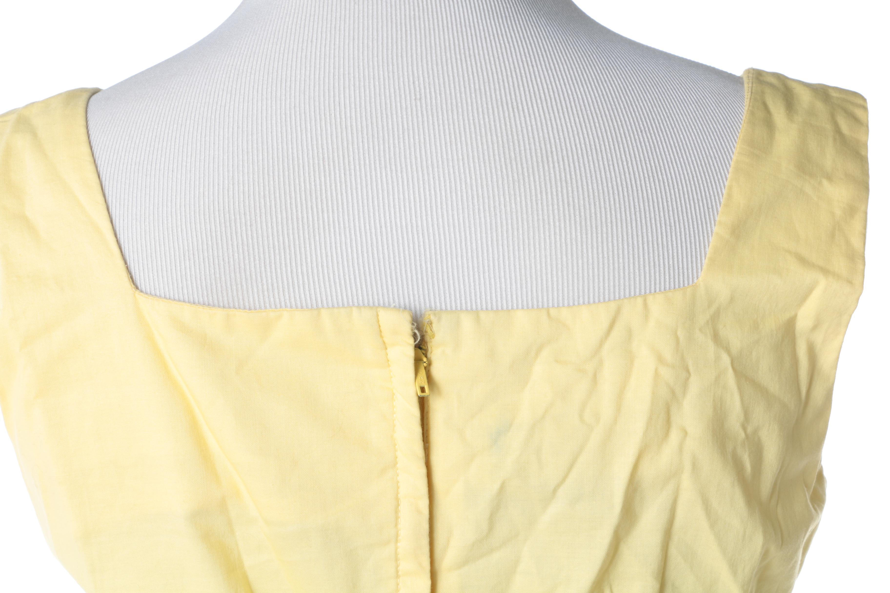 Women's Vintage Light-Colored Sleeveless Sundresses