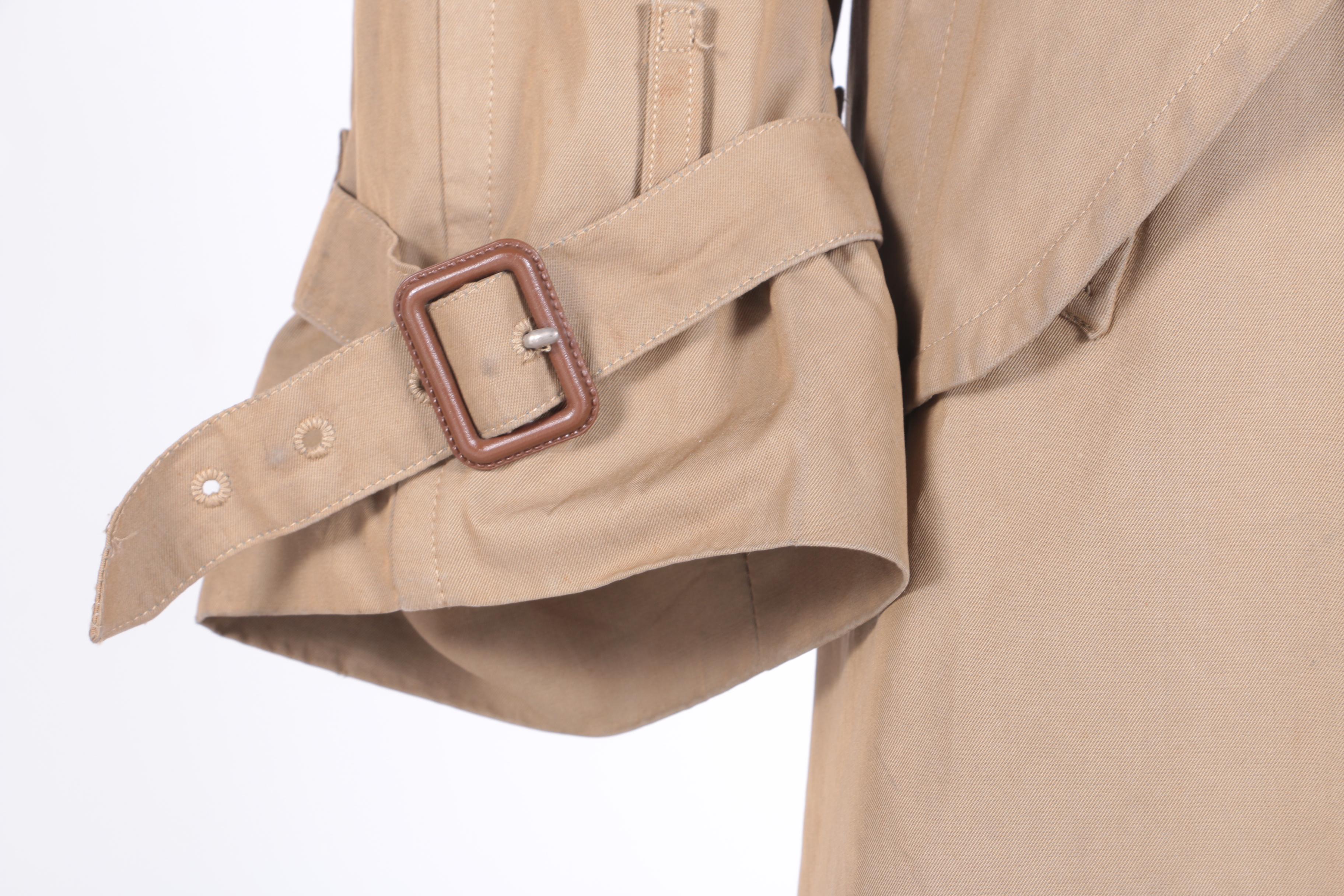 Men's 1980s Vintage Burberry Trench Coat