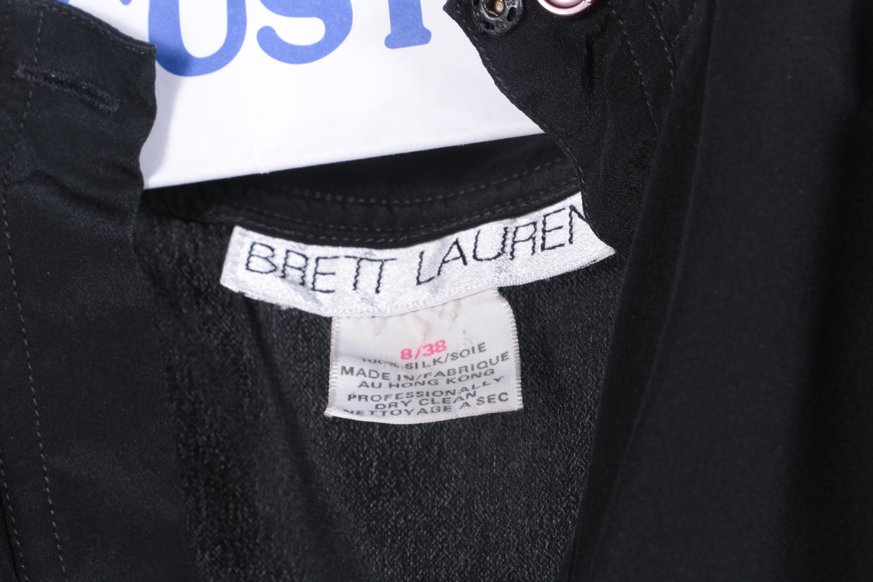 Women's Tops Featuring Primavera