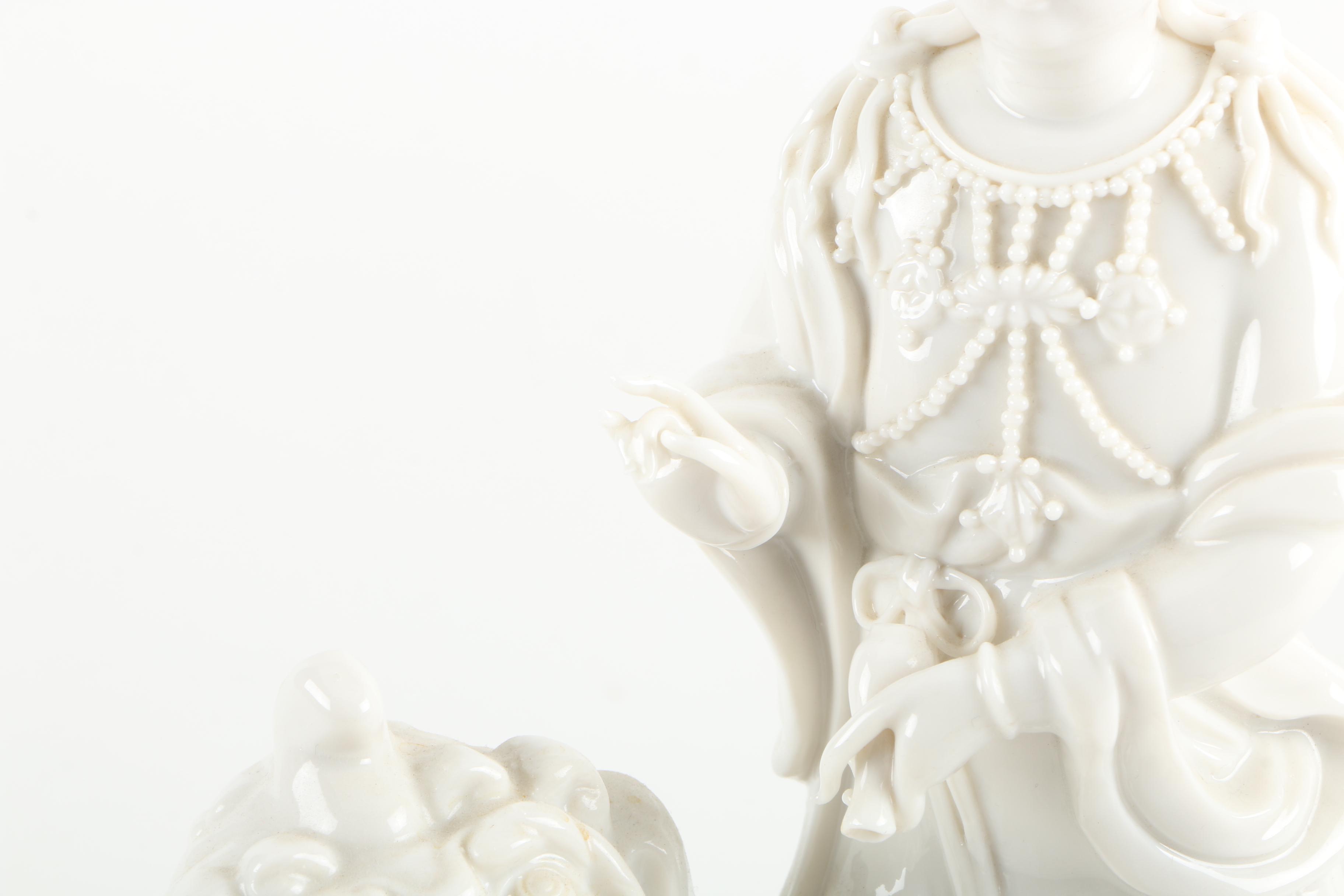 Vintage Blanc de Chine Figural Table Lamp