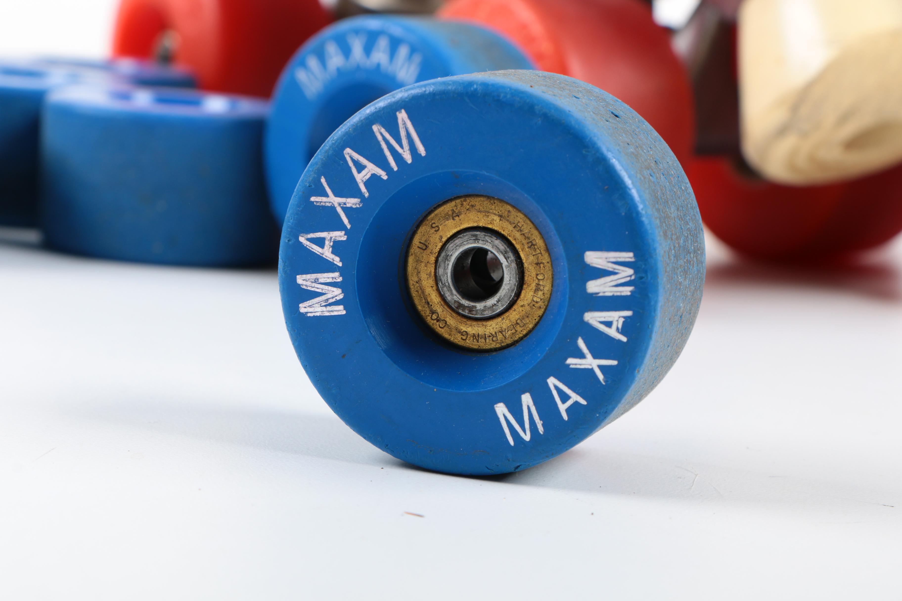 Women's Roller Skates with Extra Wheels and Laces