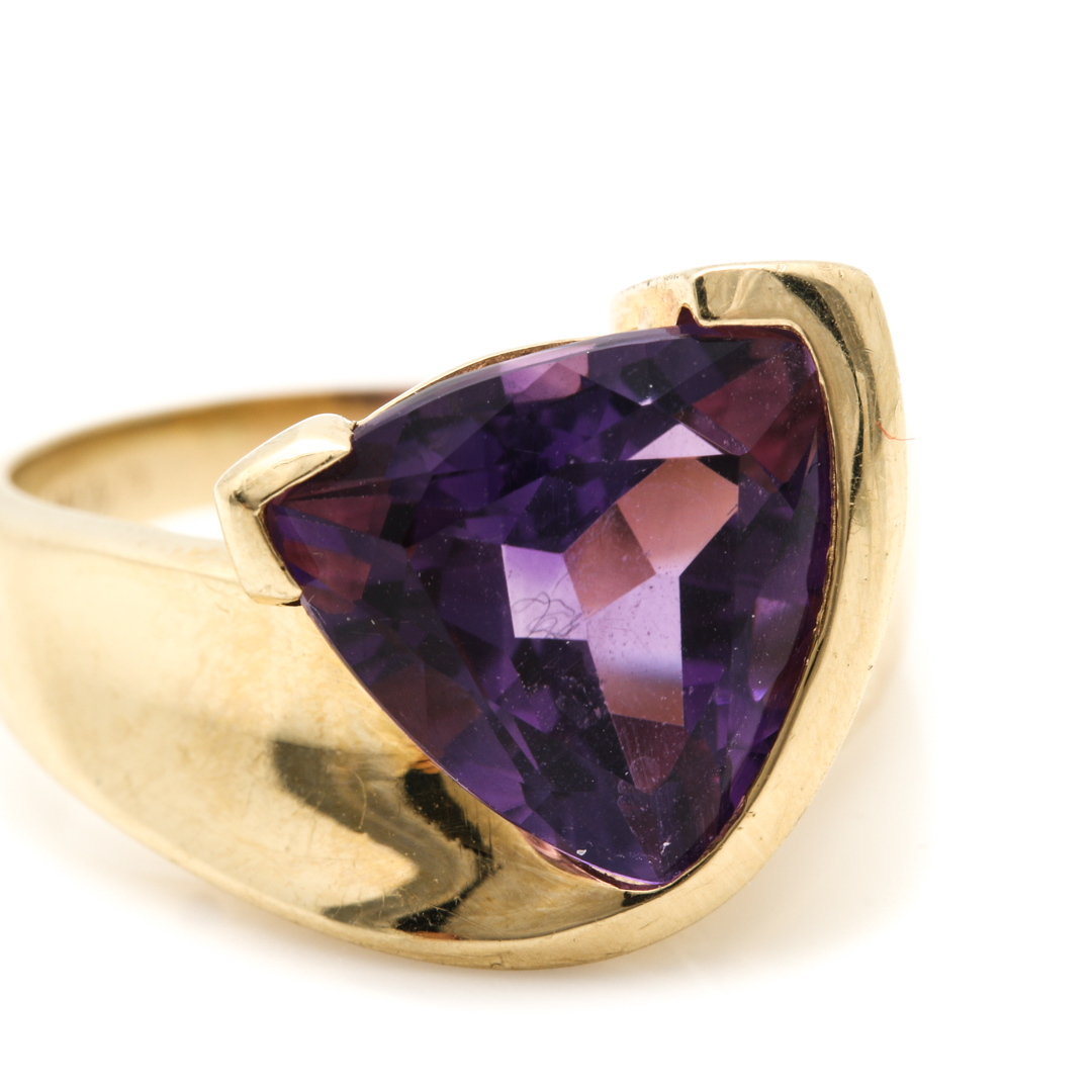 14K Yellow Gold Amethyst Ring