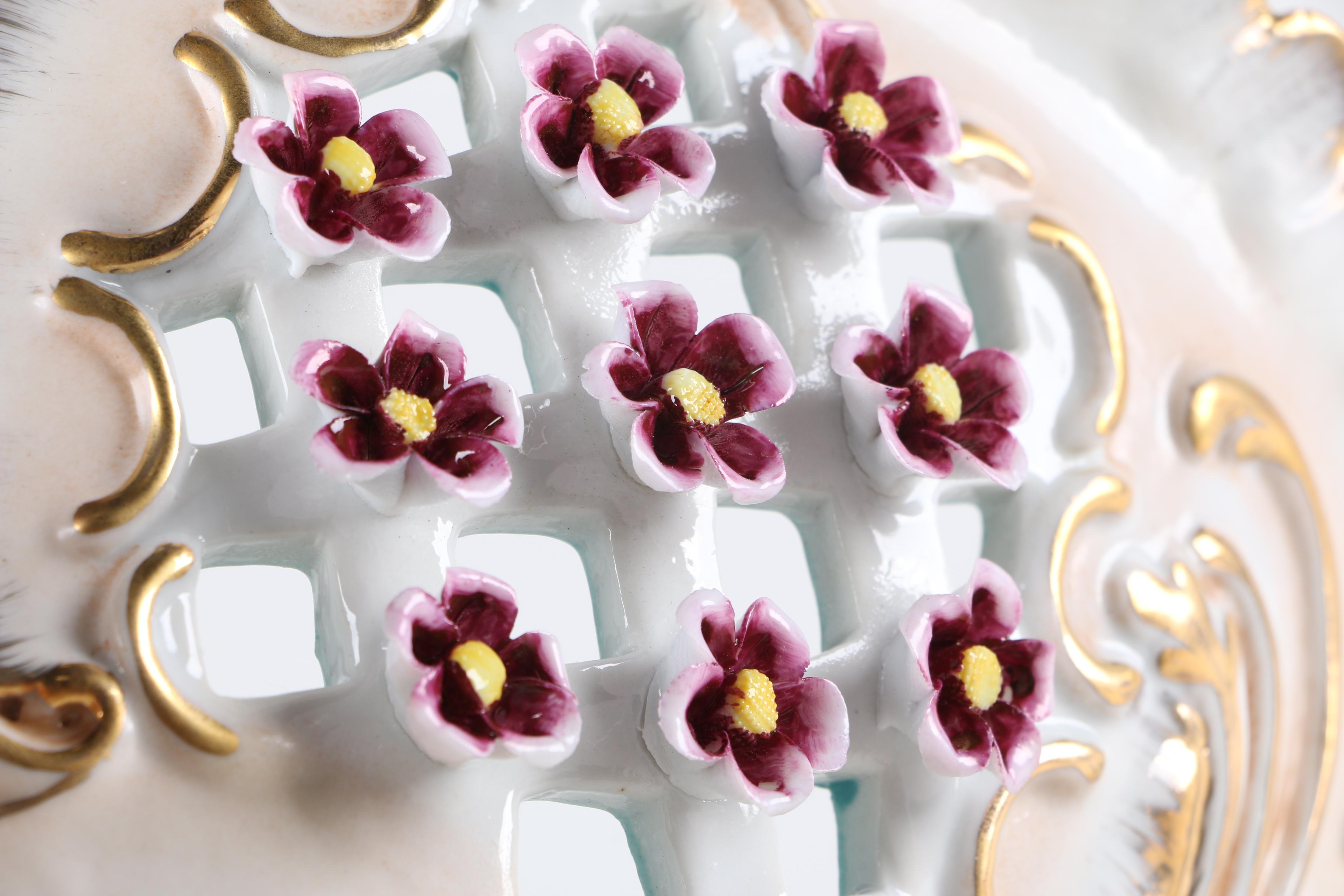 Antique Richard Klemm Dresden Porcelain Cherub Centerpiece Bowl