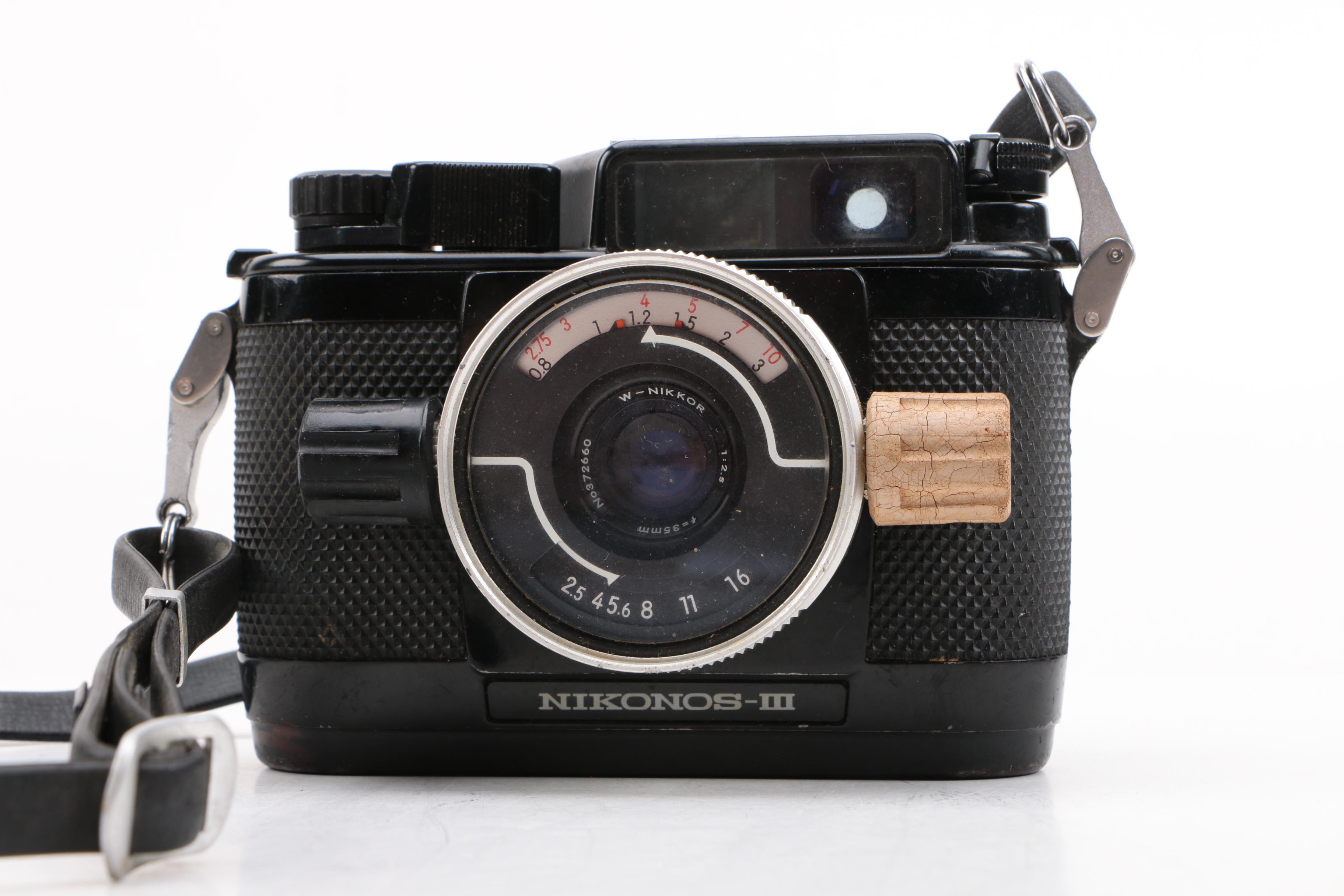 Vintage Nikonos-III Camera