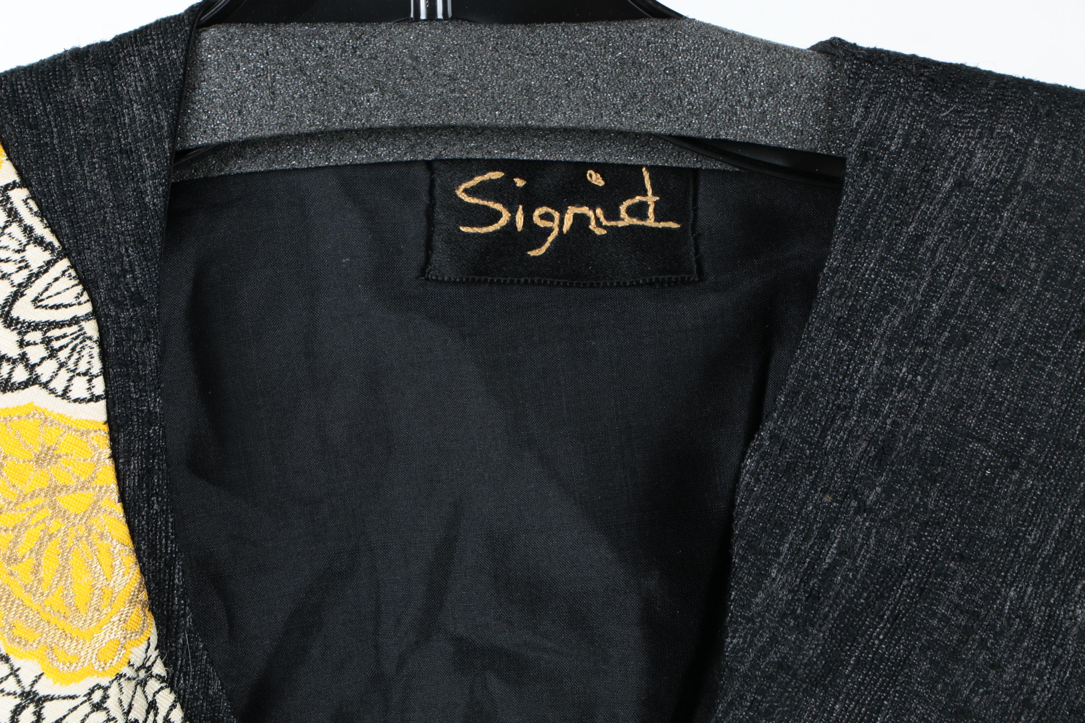 Women's Magazine Vests and More