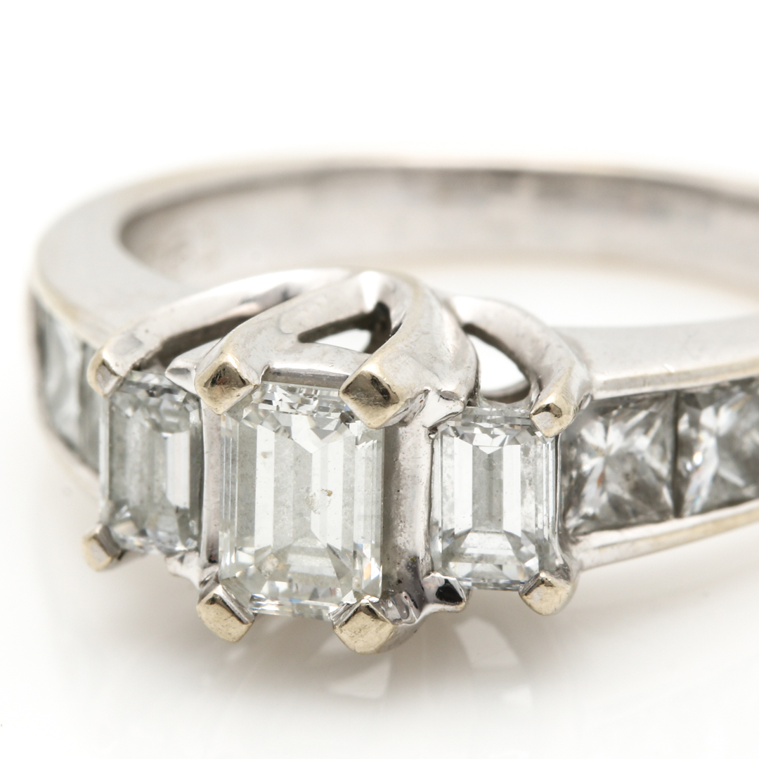 18K White Gold 1.90 CTW Diamond Ring