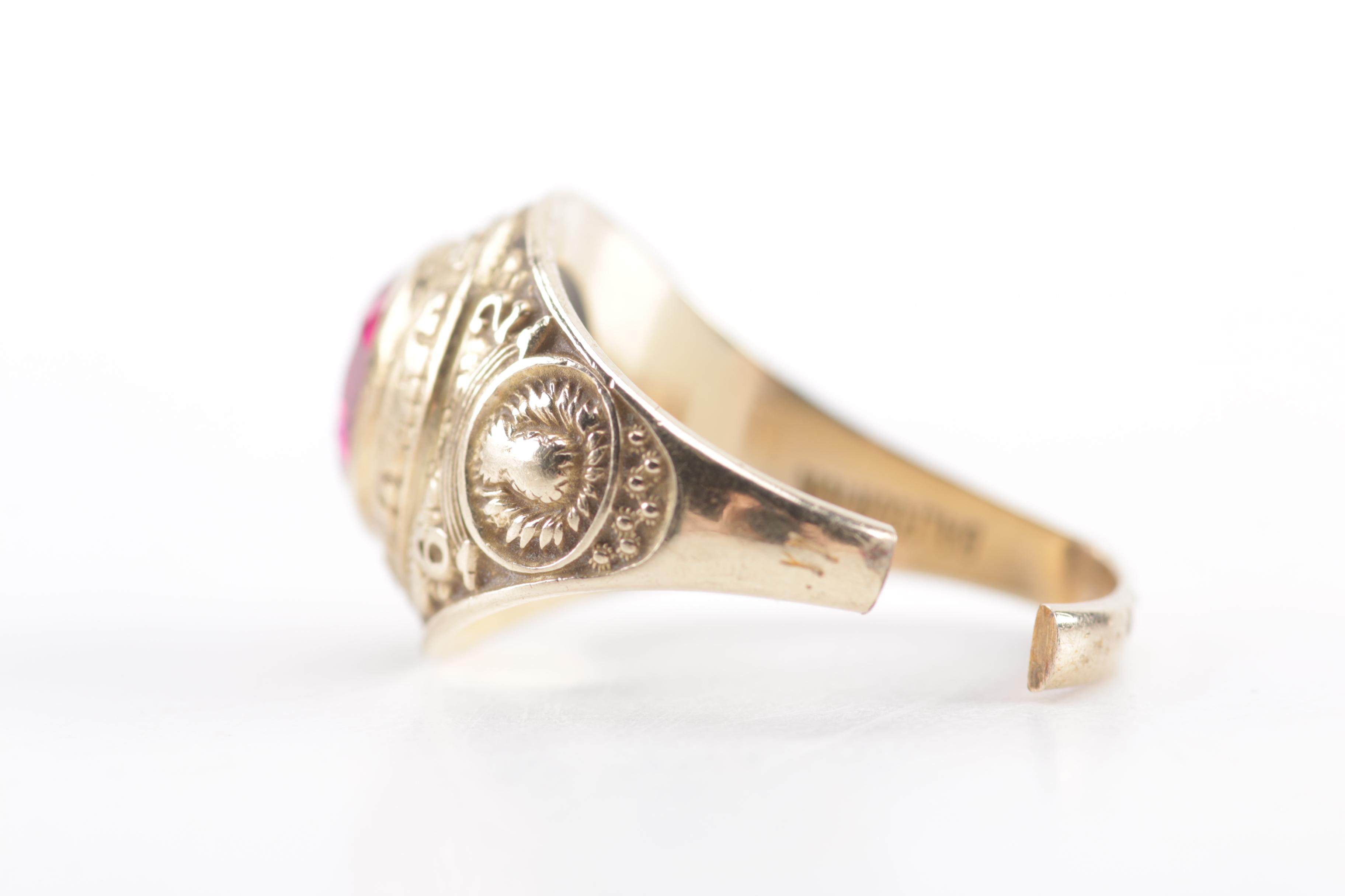 Scrap 10K Yellow Gold Ruby Class Ring