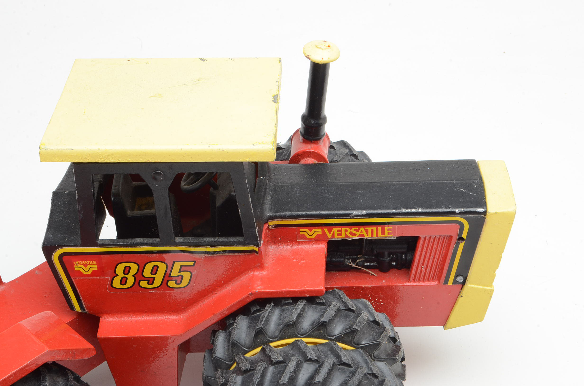 Vintage Metal Farm Vehicle Toys Including Tonka and Ertl