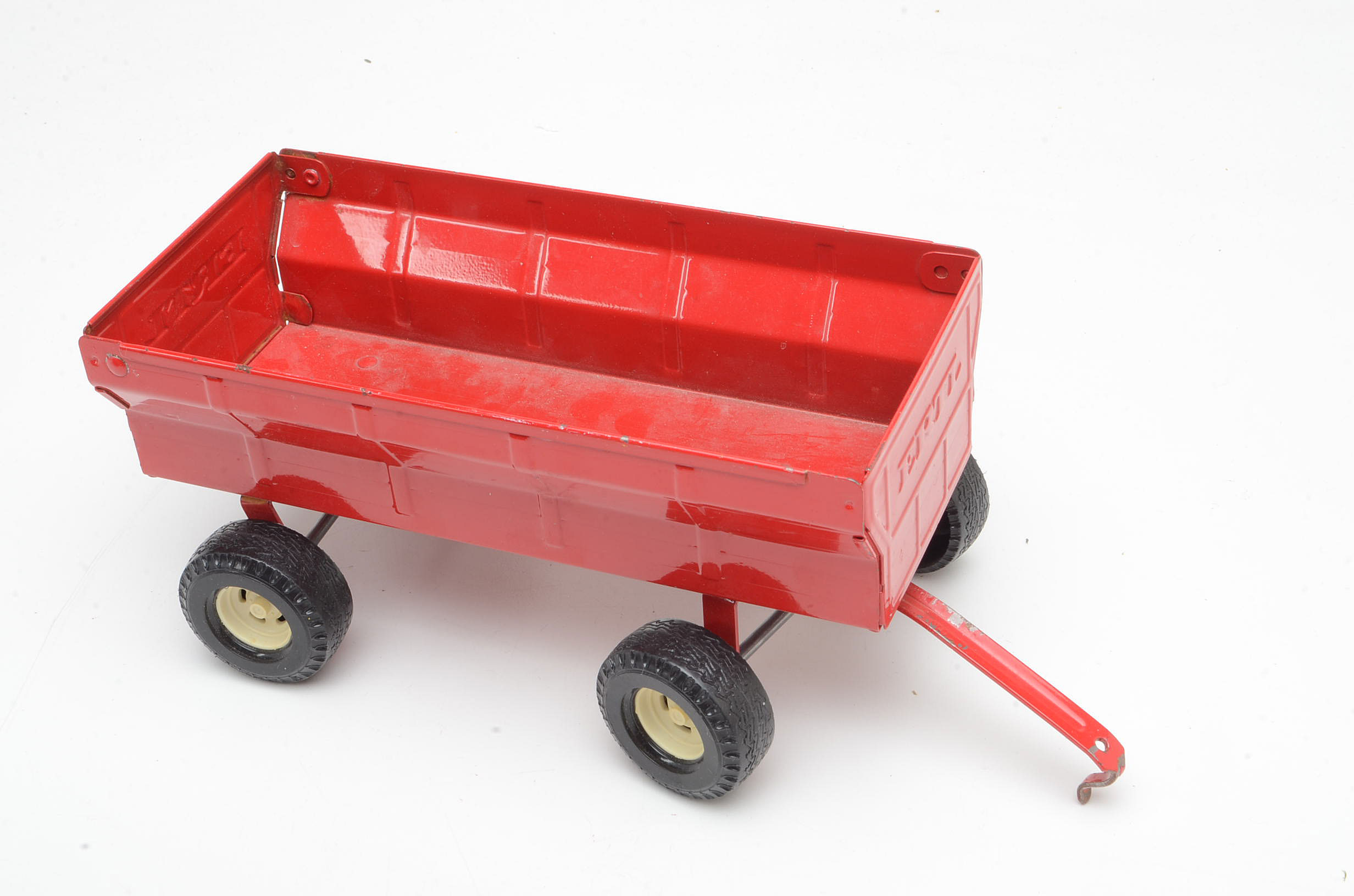 Vintage Metal Farm Vehicle Toys Including Tonka and Ertl