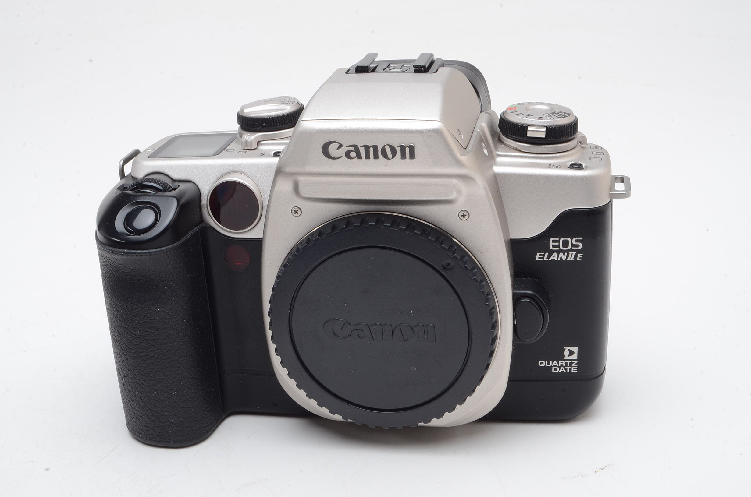 Canon Eos Elan IIe Camera