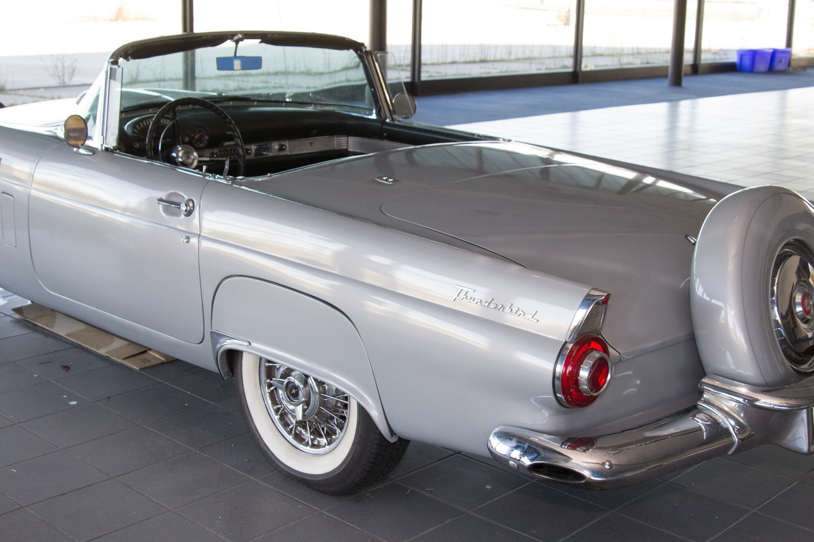 1956 Convertible Ford Thunderbird