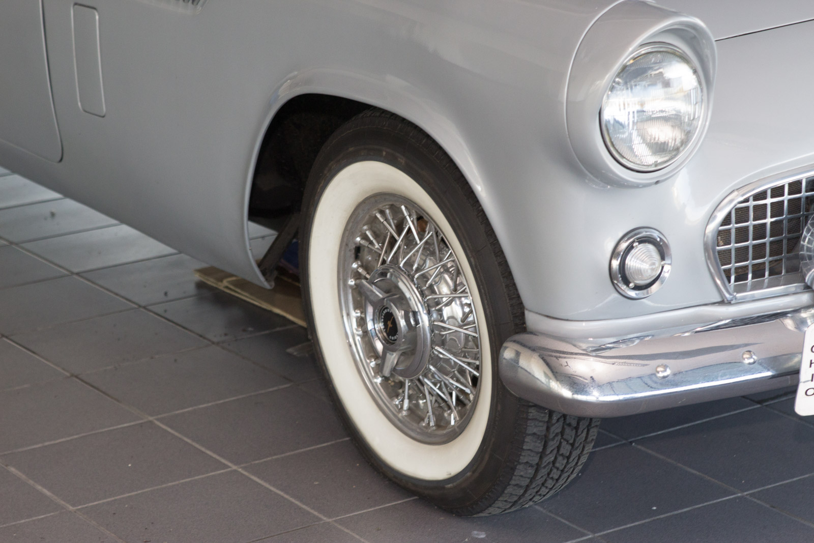 1956 Convertible Ford Thunderbird