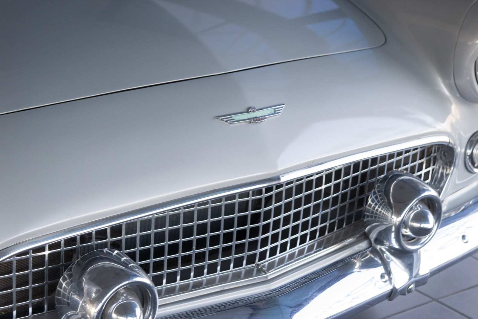 1956 Convertible Ford Thunderbird