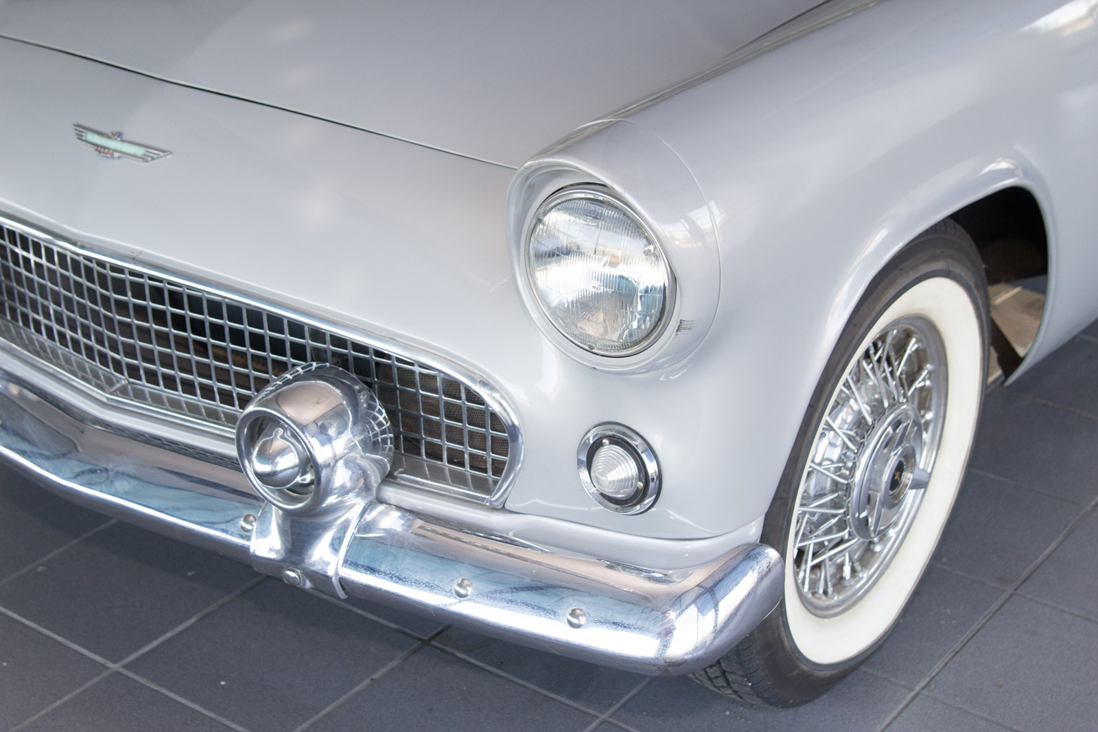1956 Convertible Ford Thunderbird