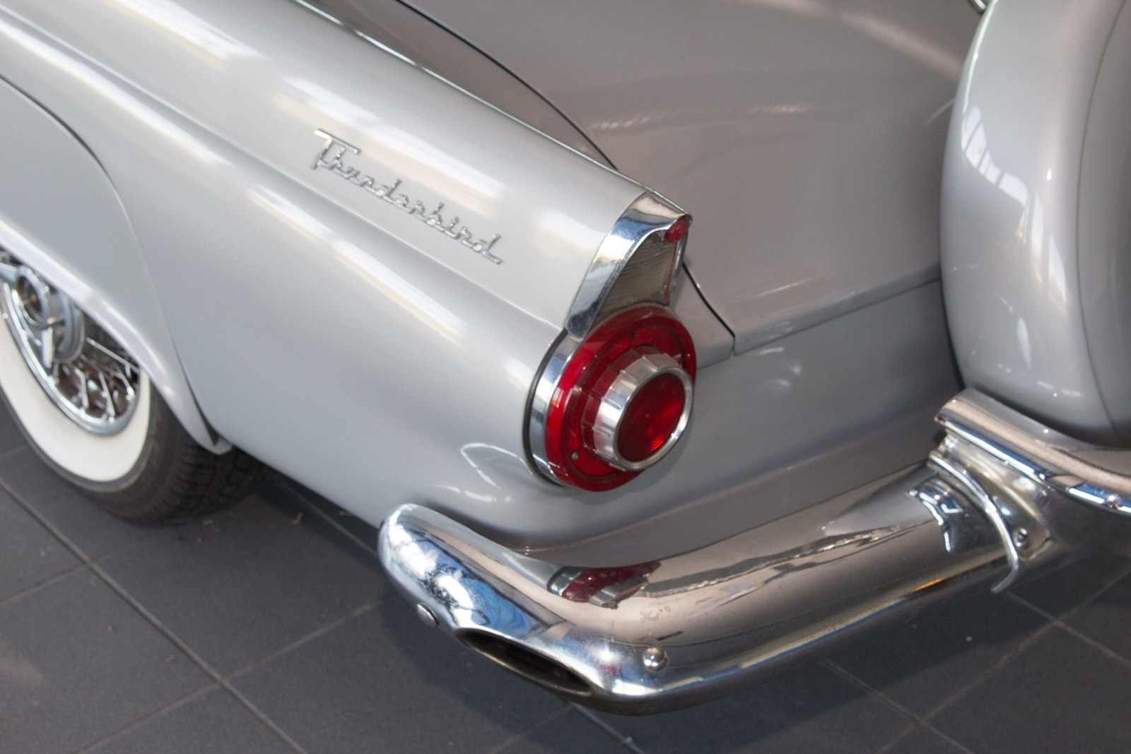 1956 Convertible Ford Thunderbird