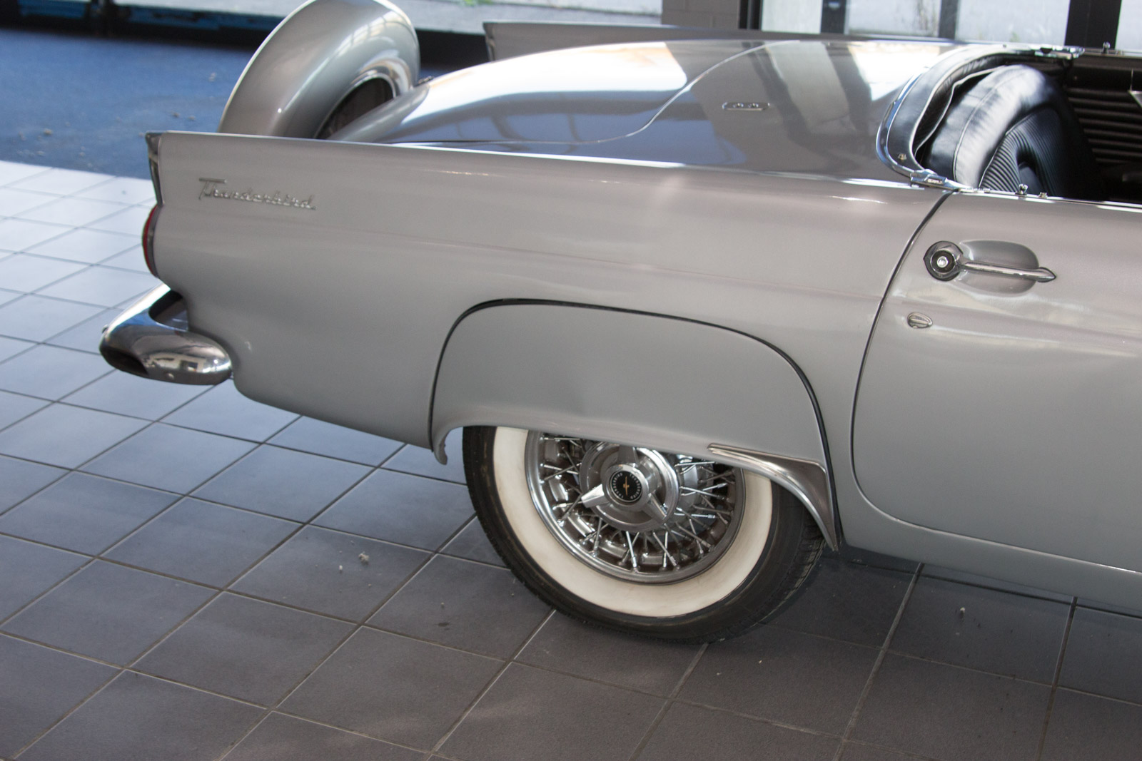 1956 Convertible Ford Thunderbird