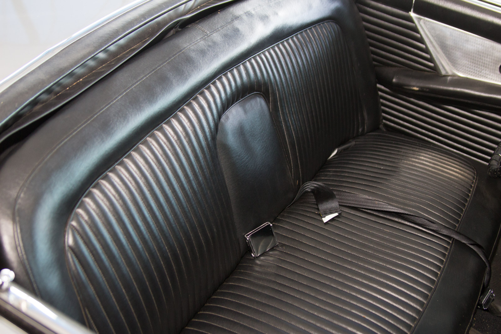 1956 Convertible Ford Thunderbird