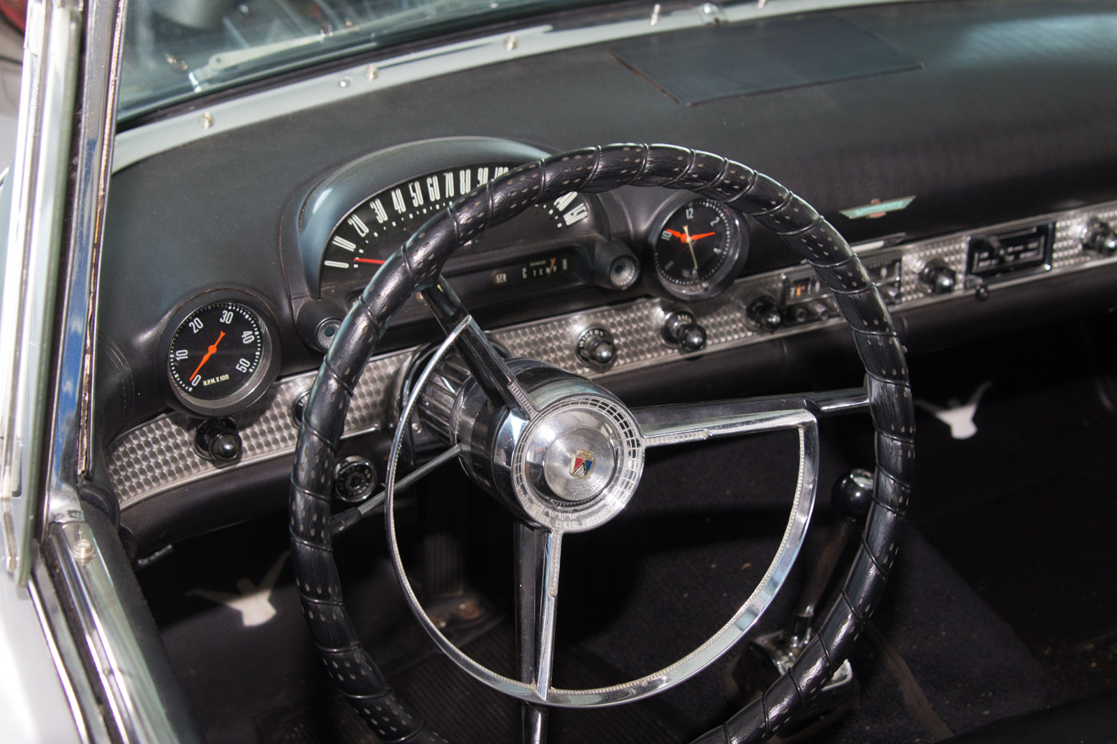 1956 Convertible Ford Thunderbird