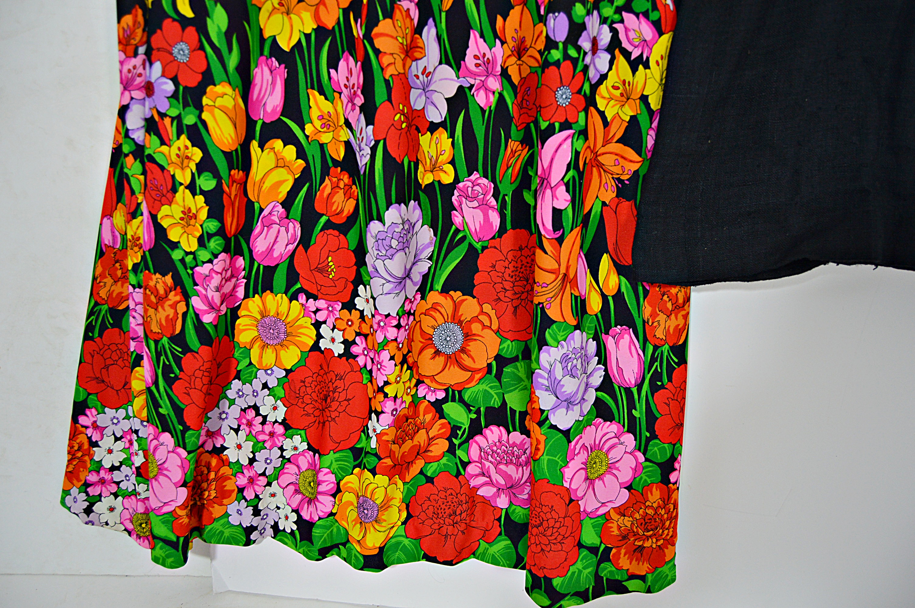 1960s Dresses with Floral Maxi and Black Hand Loomed Matka Silk Dress