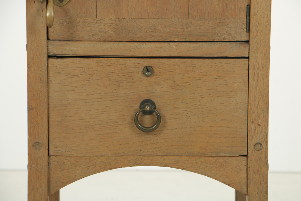 Early 20th Century Arts and Crafts Oak Smoking Stand by H.T. Cushman Mfg. Co.