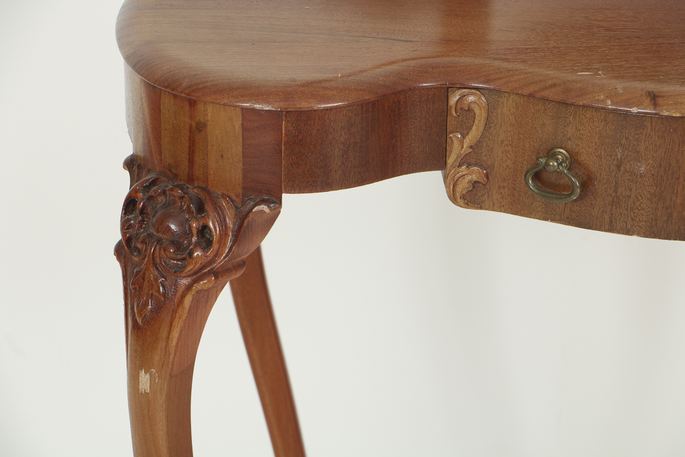 Vintage Louis XV Style Mahogany Vanity with Mirror