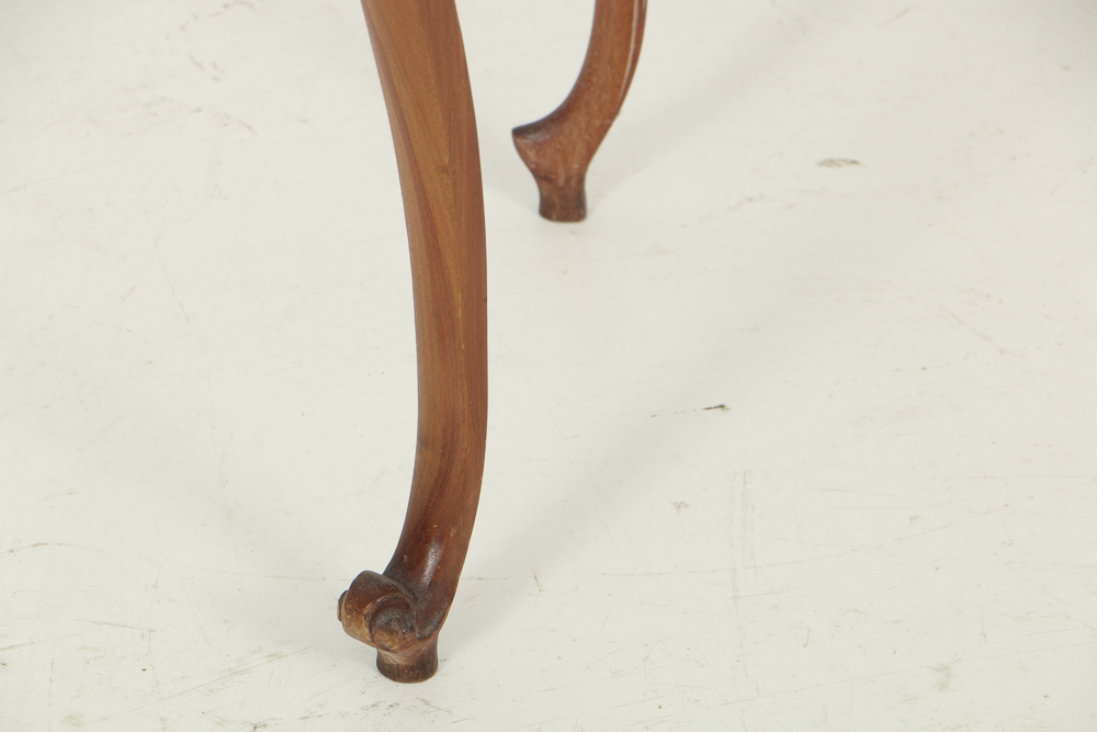 Vintage Louis XV Style Mahogany Vanity with Mirror