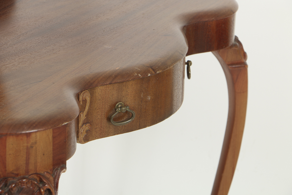 Vintage Louis XV Style Mahogany Vanity with Mirror