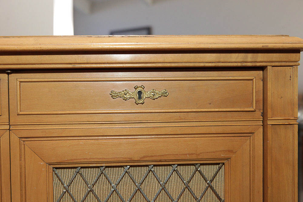 Vintage Magnavox "Regency Symphony" Stereo Cabinet with Radio and Record Player