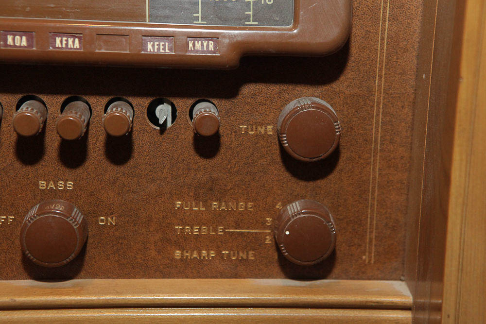 Vintage Magnavox "Regency Symphony" Stereo Cabinet with Radio and Record Player