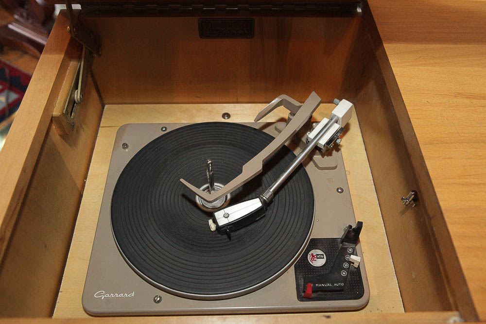 Vintage Magnavox "Regency Symphony" Stereo Cabinet with Radio and Record Player