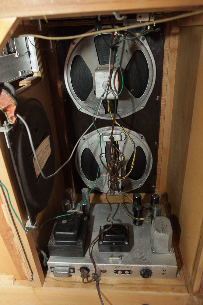 Vintage Magnavox "Regency Symphony" Stereo Cabinet with Radio and Record Player