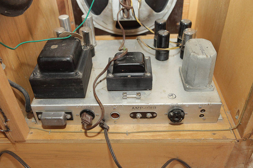 Vintage Magnavox "Regency Symphony" Stereo Cabinet with Radio and Record Player