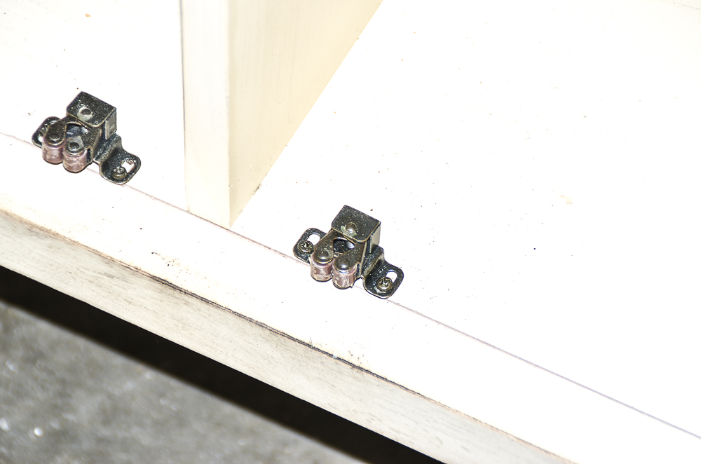 Hollywood Regency Style Entertainment Cabinet